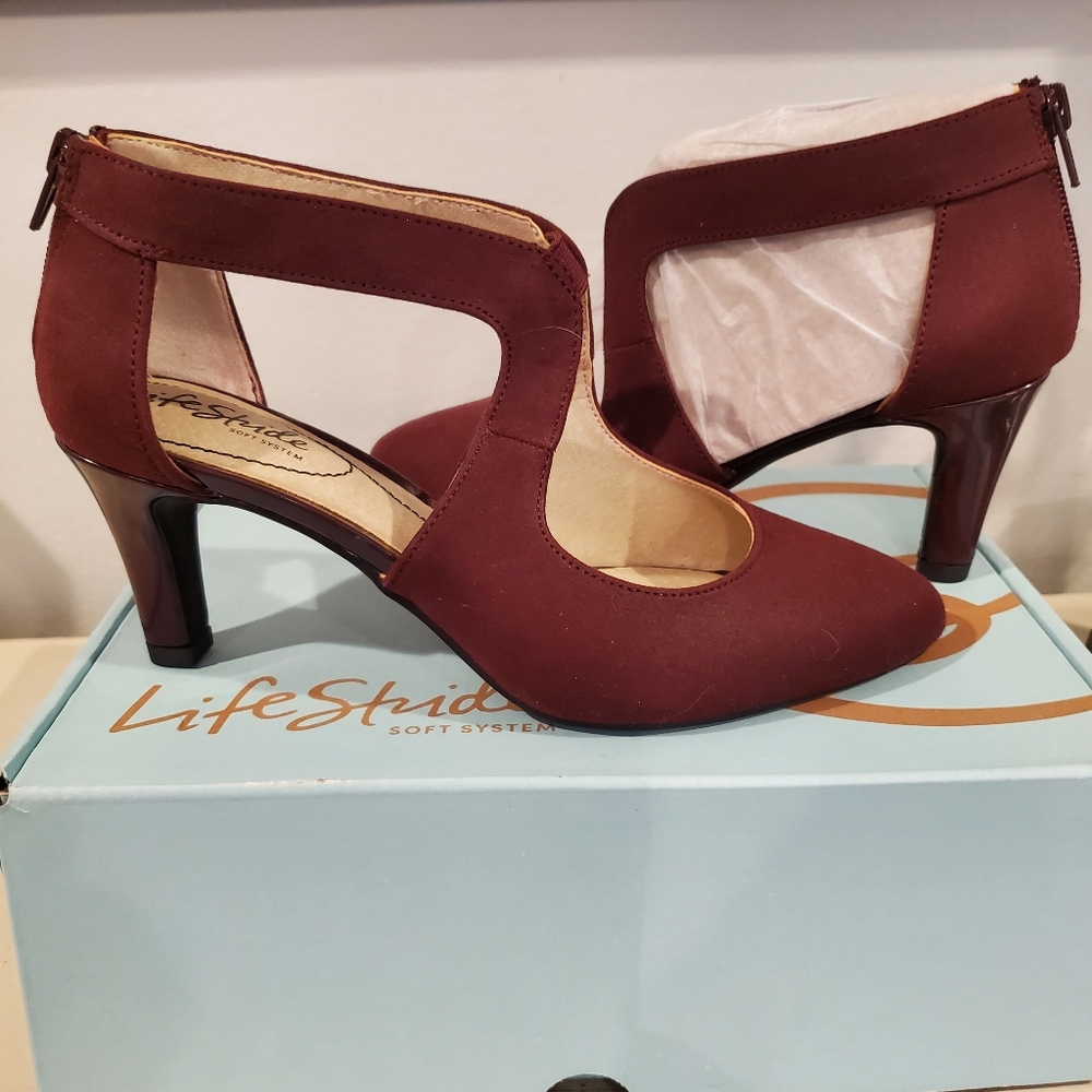 LifeStride Giovanna Pinot Noir Bootie - Size 7 NIB